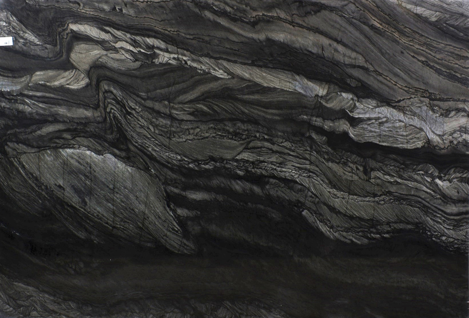 BLACK TEMPEST QUARTZITE