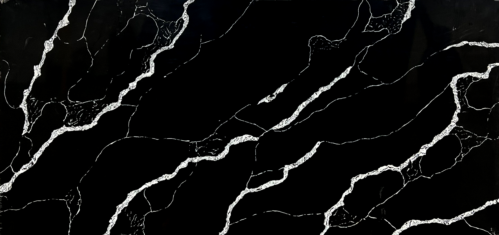 BLACK THUNDER QUARTZ