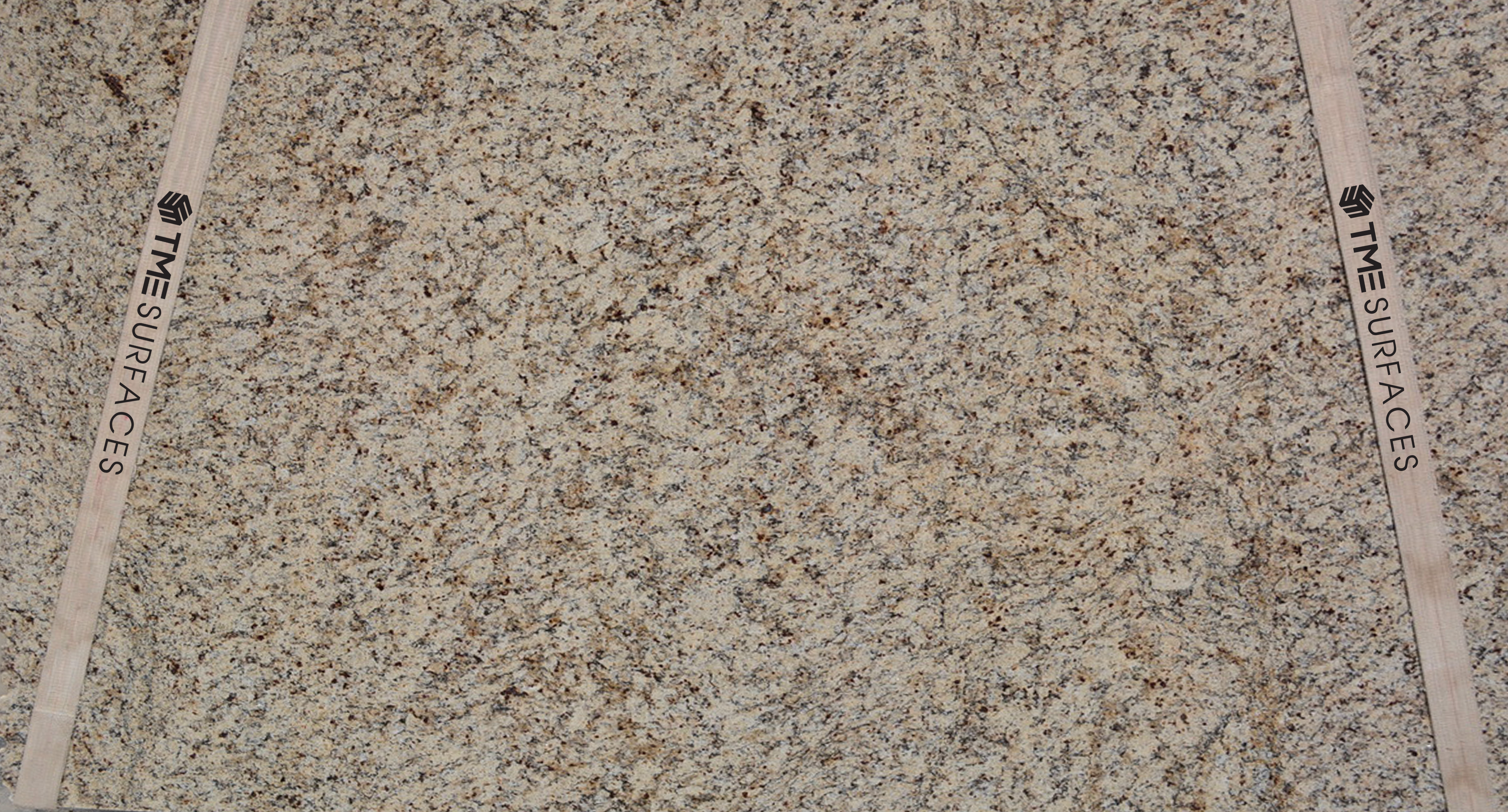 GIALLO NAPOLI GRANITE