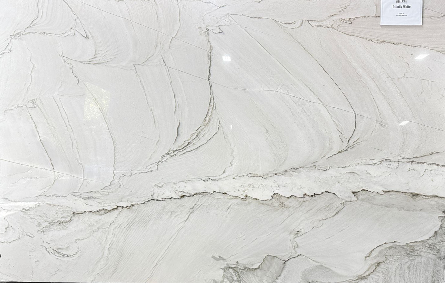 INFINITY WHITE QUARTZITE
